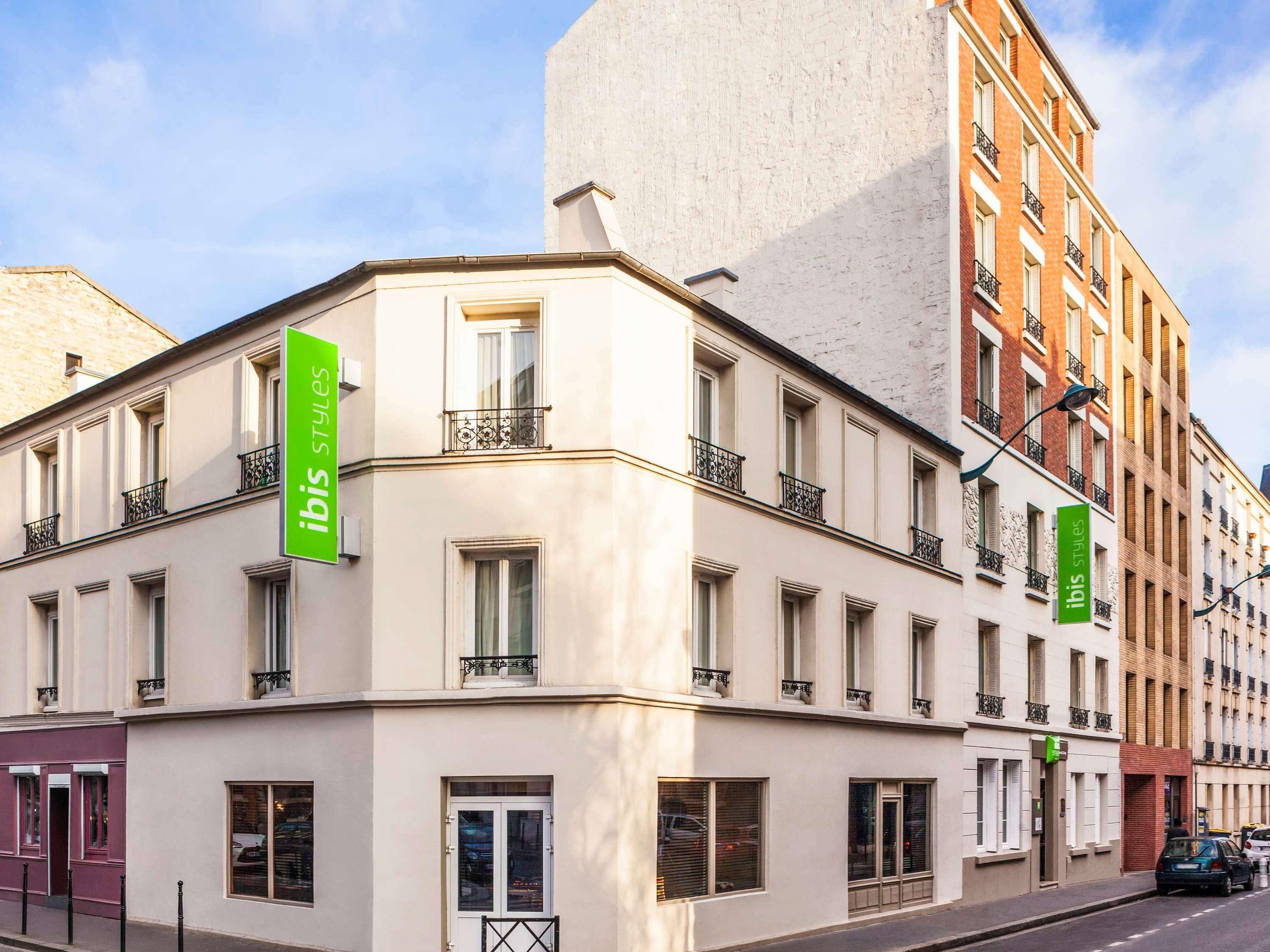 Ibis Styles Paris Mairie De Clichy Hotell Exteriör bild